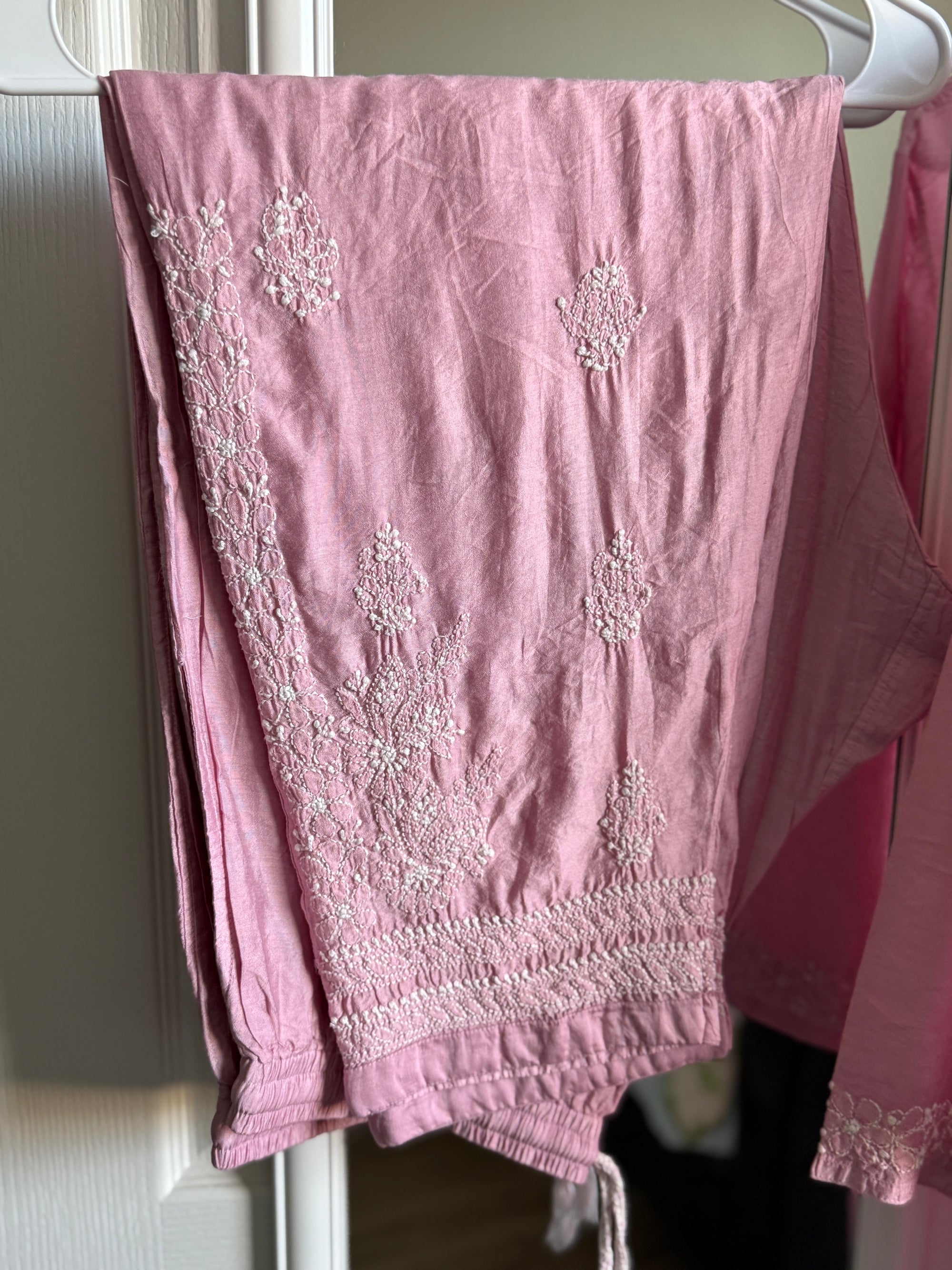 Chanderi Chikankari Kurti With matching Pants