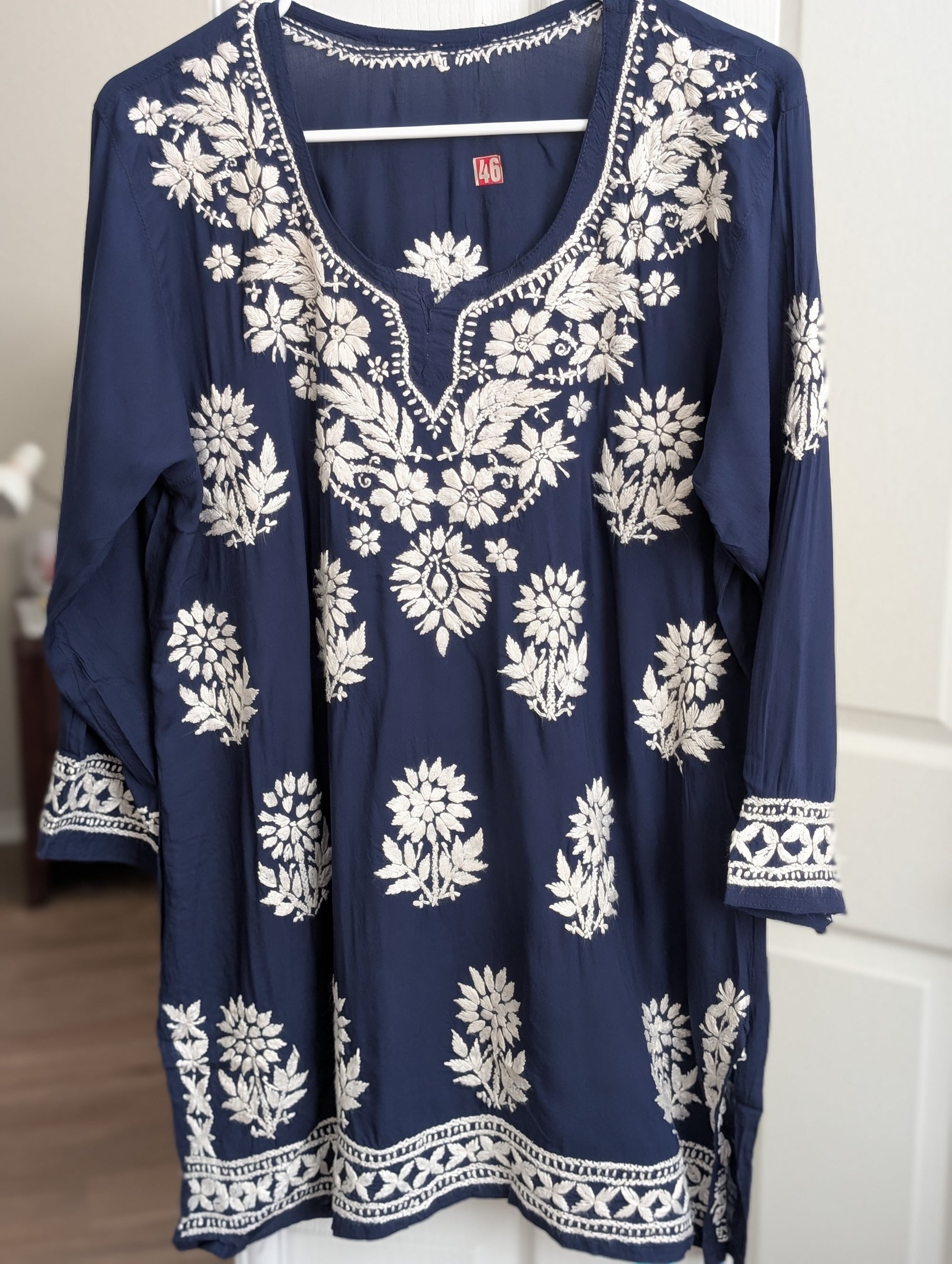 Short Modal Chikankari Kurti XXL