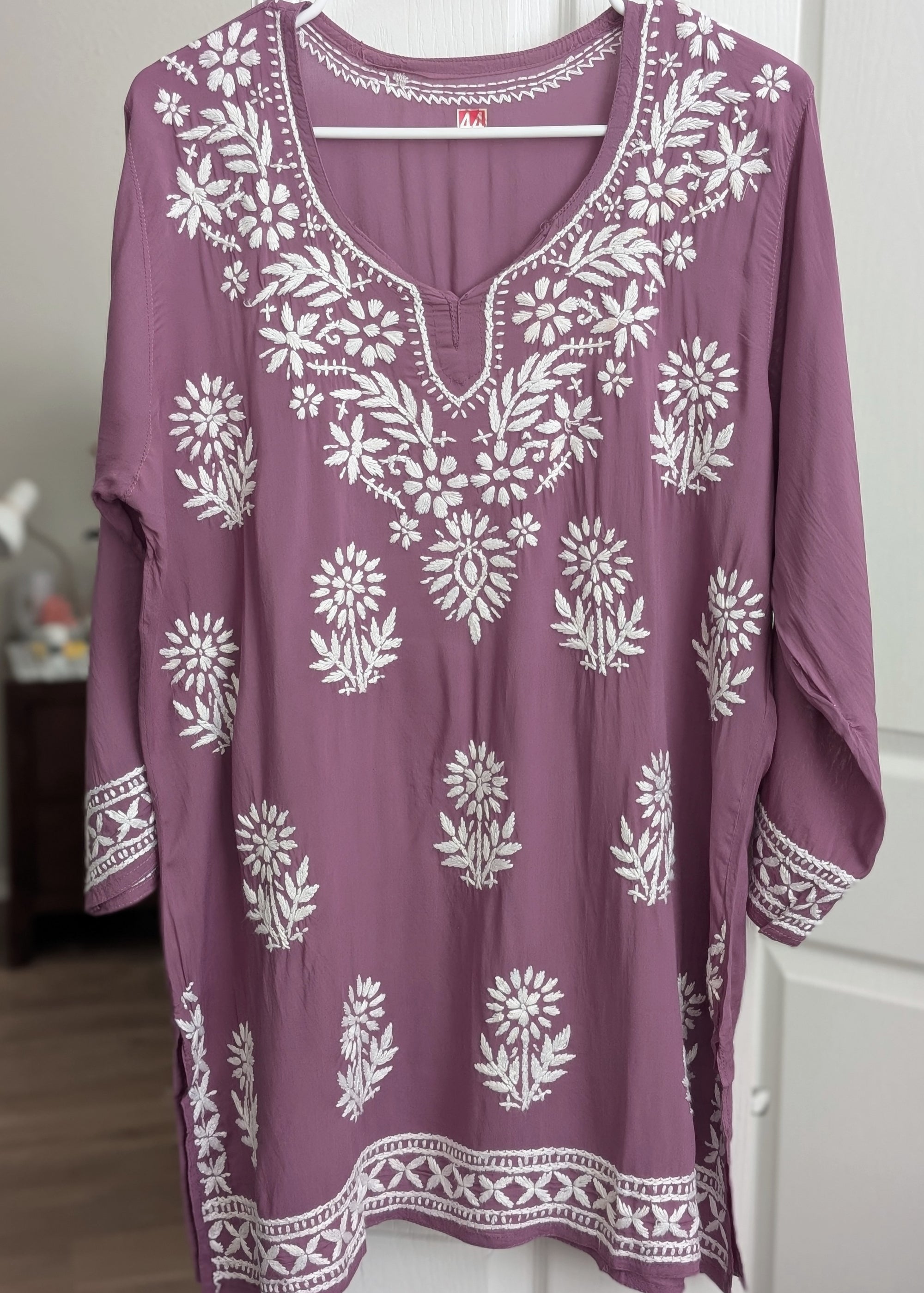Modal Chikankari Short Top XL