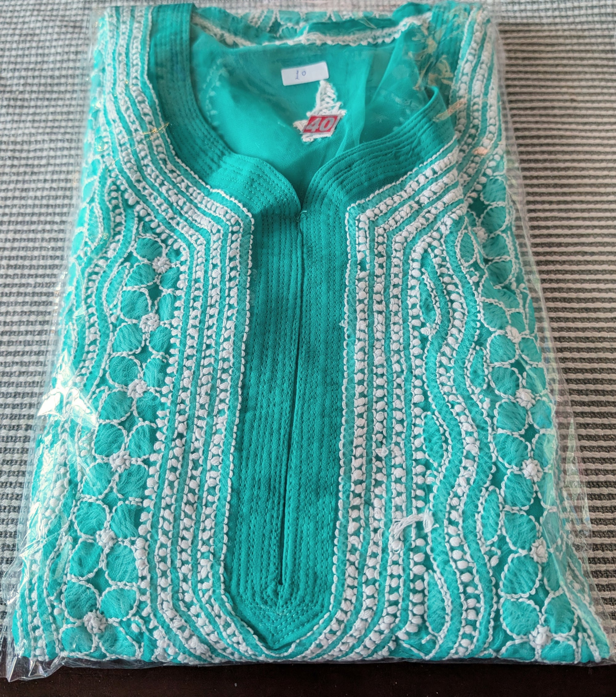 Georgette Chikankari Kurti with Shameez and silk thread