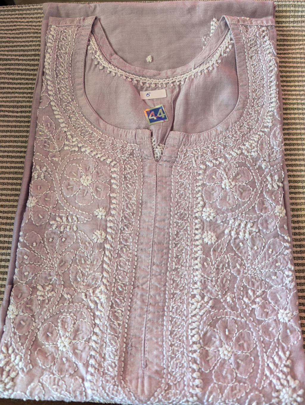 Chanderi Chikankari Kurti with Cut Daani work
