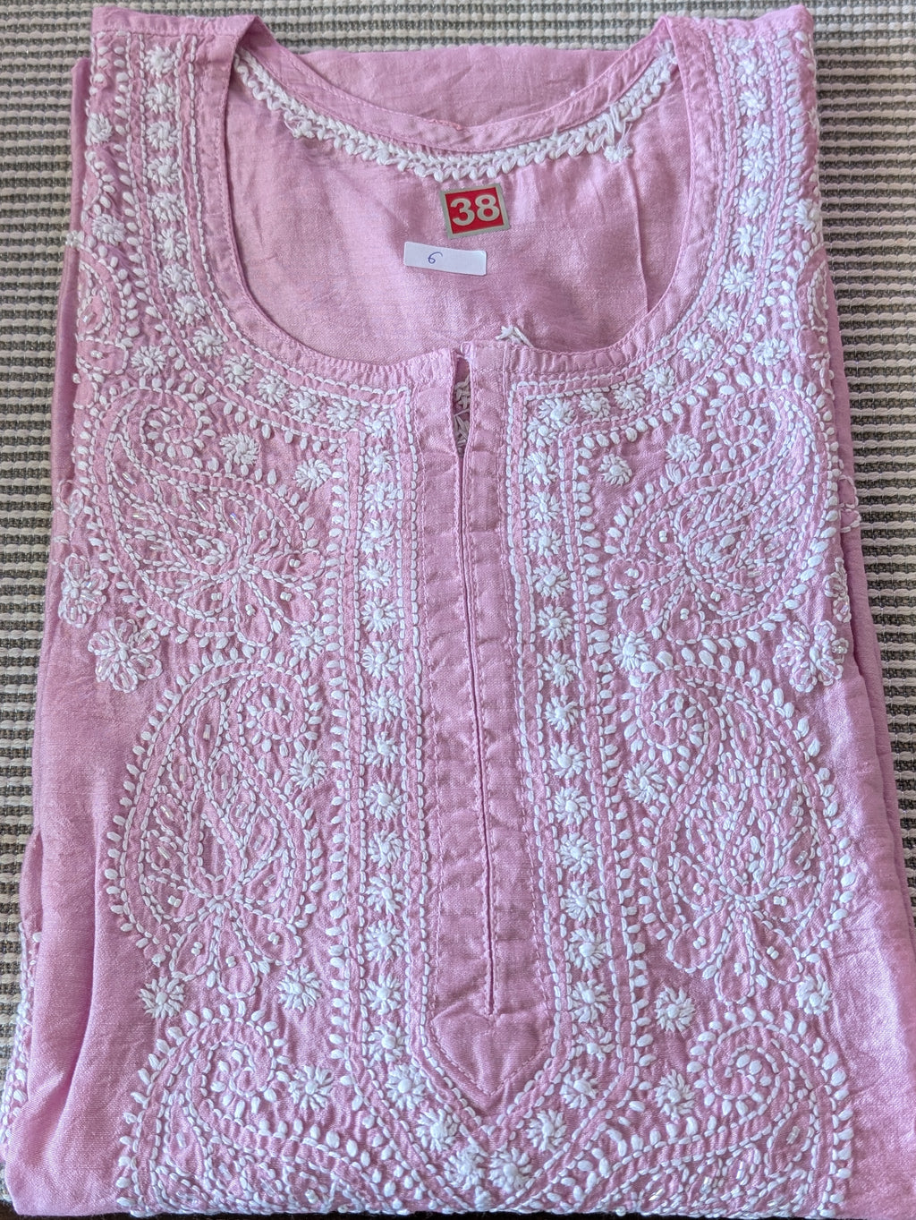 Chanderi Chikankari Kurti with Cut Daani work