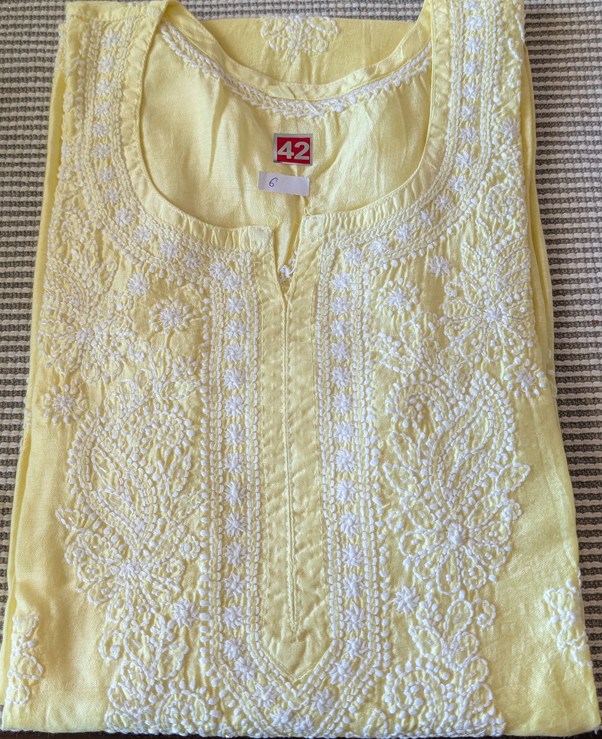 Chanderi Chikankari Kurti with Cut Daani work