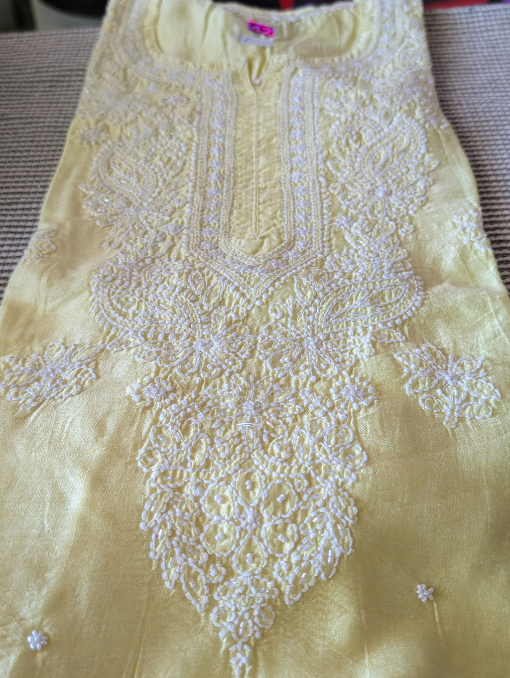 Chanderi Chikankari Kurti with Cut Daani work
