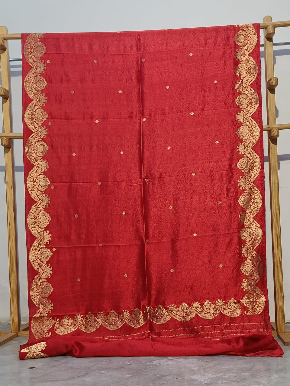 Beautiful Red Banarasi Silk Saree (Pre-order)