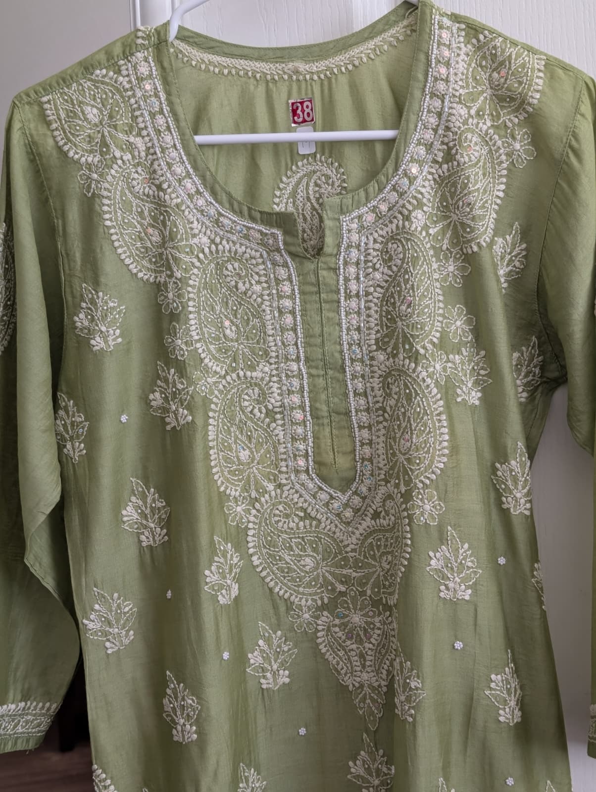 Chanderi Chikankari Kurti