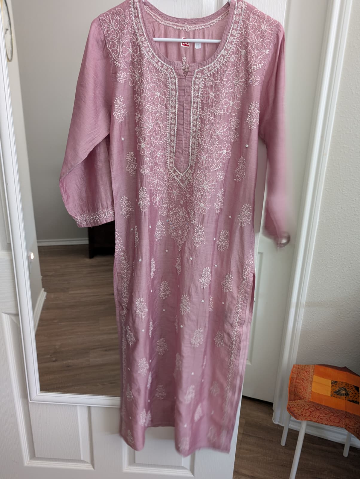 Chanderi Chikankari Kurti