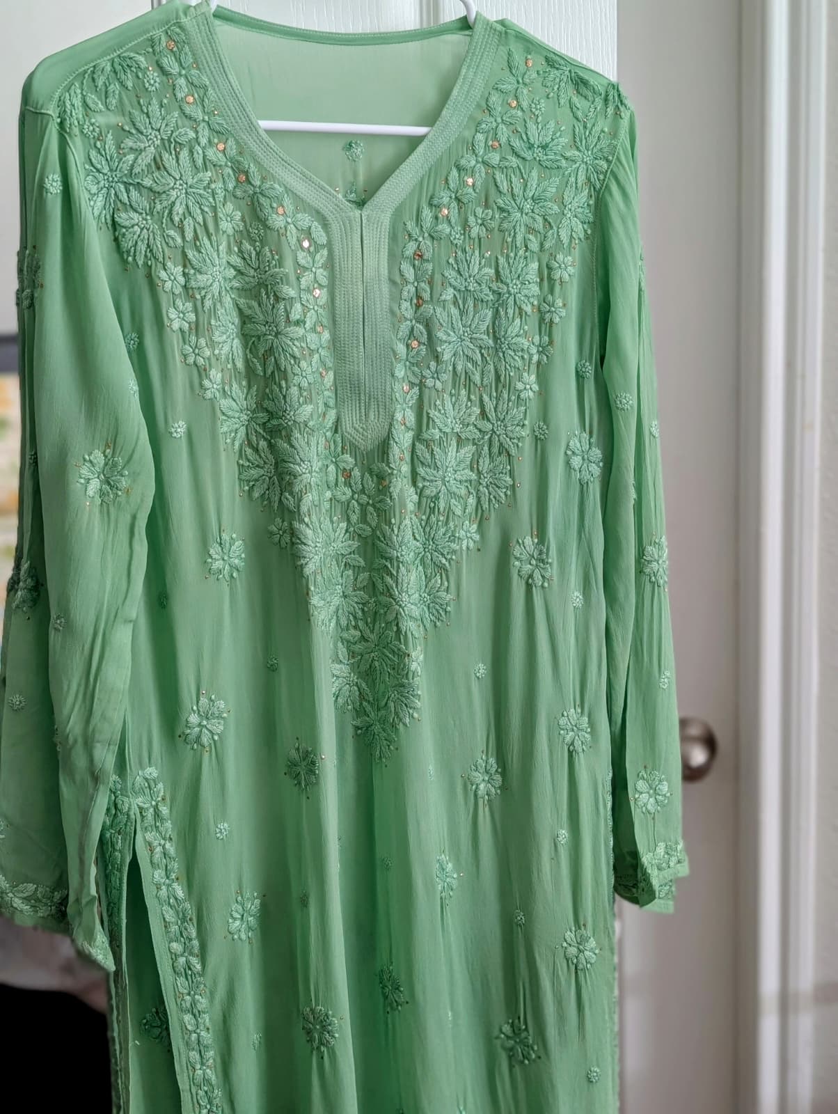 Viscose Beautiful Chikankari kurti with Shameez